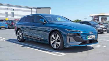 Audi A6 Avant S line e-tron Performance - front angled
