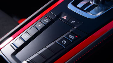 Porsche Cayman GT4 PDK - buttons