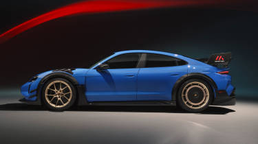 Porsche Taycan Manthay - side