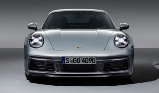 Porsche 911 - full front