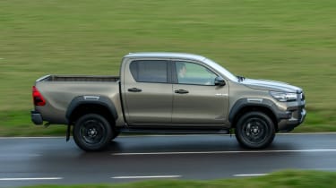 Toyota Hilux - side