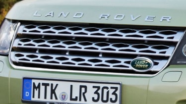 Land Rover Freelander 3 grille