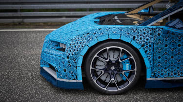 Lego Bugatti Chiron - wheel