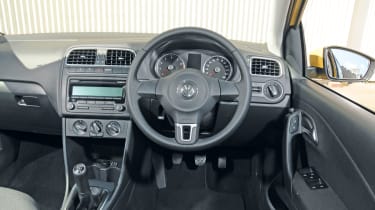 VW Polo dash