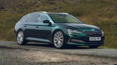 Skoda Superb Sleeper Edition - front static