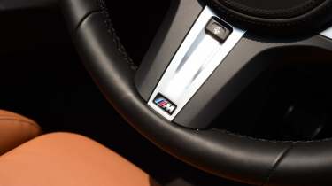 BMW Z4 - steering wheel detail