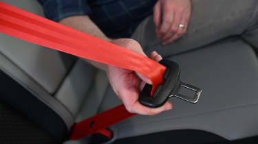 Skoda Elroq Edition 85 long-term - buckle