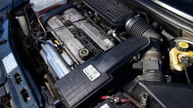 Ford Mondeo Mk1 icon - engine