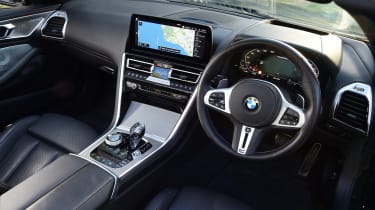 BMW M850i - interior