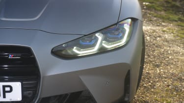 BMW M3 Touring - headlight