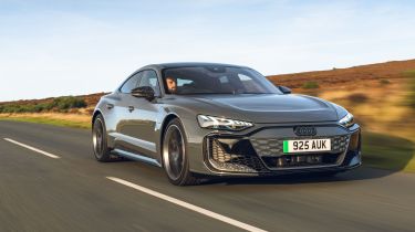 New Audi RS e-tron Performance - front tracking