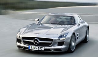 Mercedes SLS