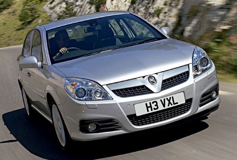 Vauxhall Vectra 2005 review  Auto Express