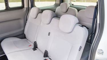 Nissan e-NV200 seats 2