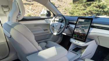 Volvo ES90 - interior