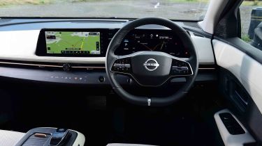 Nissan Ariya - dashboard straight on