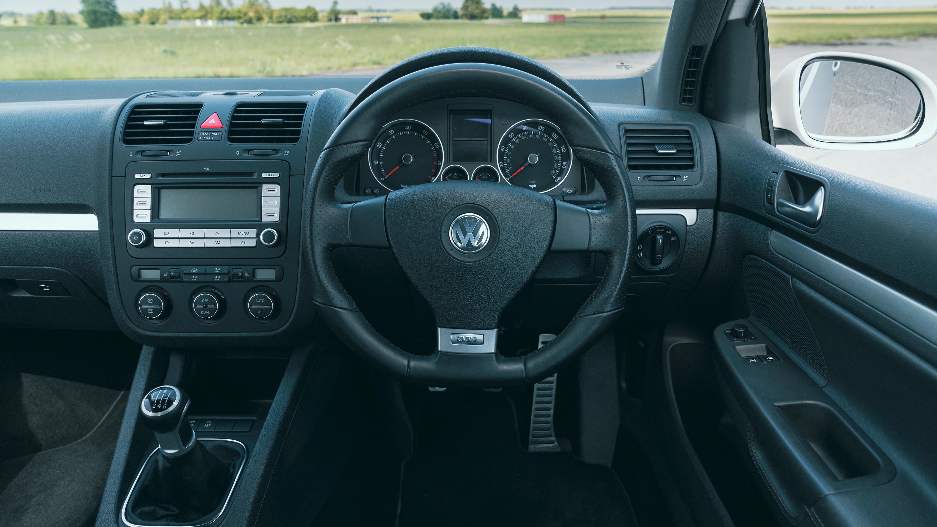 VW Golf GTI 5 