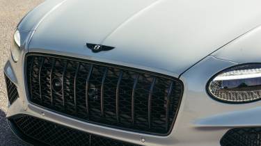 Bentley Continental GTC Azure - grille