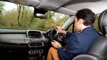 Fiat 500X driving