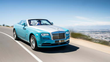 Rolls-Royce Dawn - front tracking