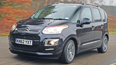 Citroen C3 Picasso front tracking