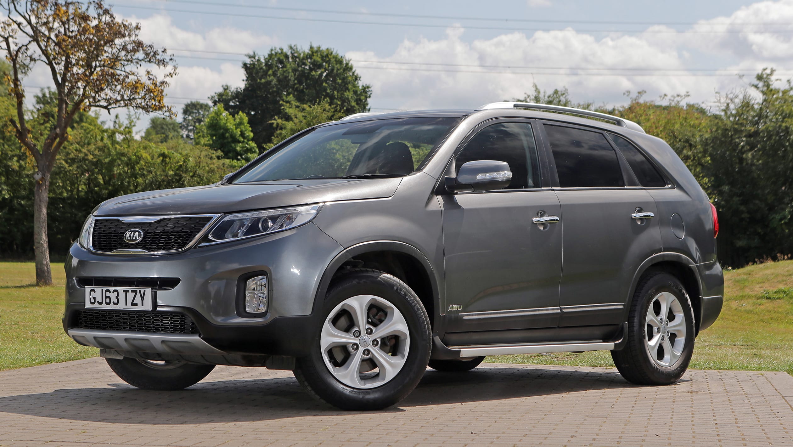 Used Kia Sorento - Pictures | Auto Express