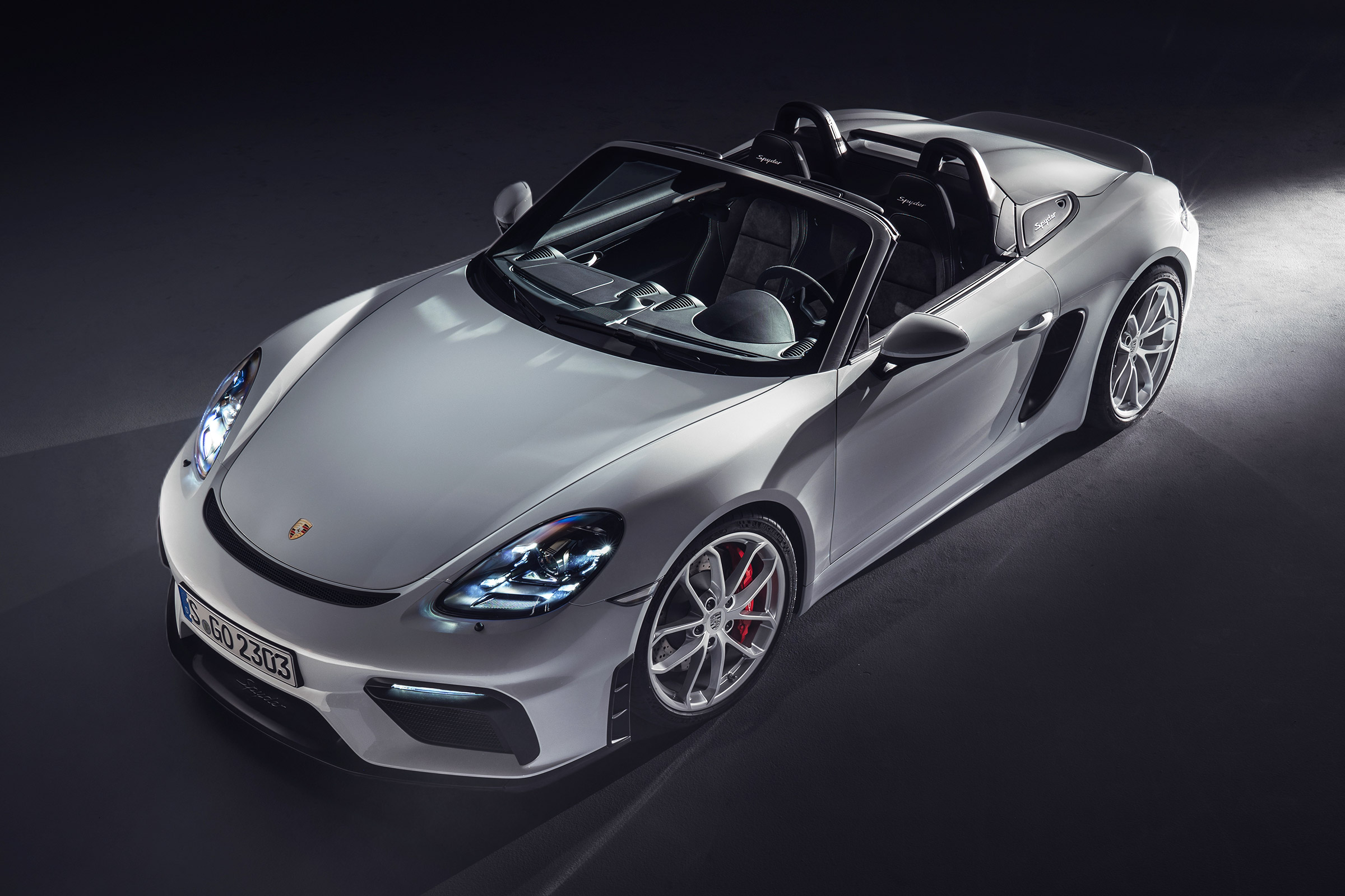 Extreme Porsche 718 Spyder joins lineup Auto Express