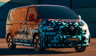Volkswagen Transporter (camouflaged) - front static