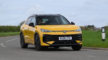 New Volkswagen T-Roc 2026 - front cornering 
