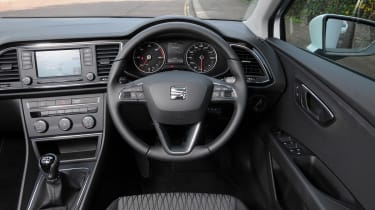 SEAT Leon Ecomotive interior