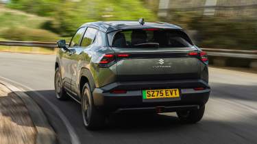 Suzuki e Vitara Motion - rear action