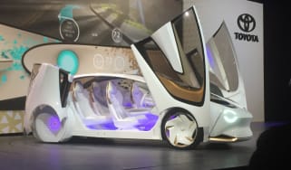 Toyota Concept I - 2