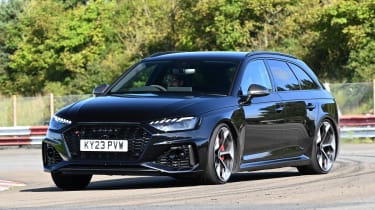 Audi RS 4 Competition - front