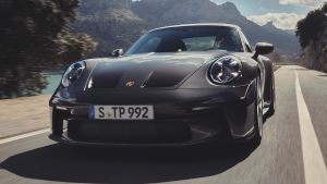 Porsche 911 GT3 Touring - front action