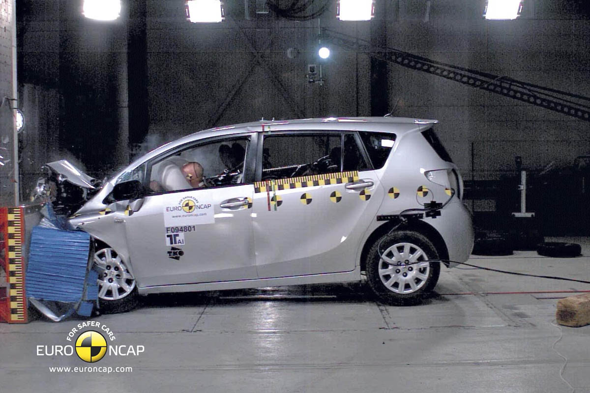 Safest small MPV | Auto Express