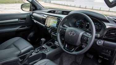 Toyota Hilux - cabin