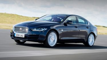 Jaguar XE AWD - front