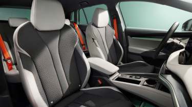 Skoda Elroq - front seats