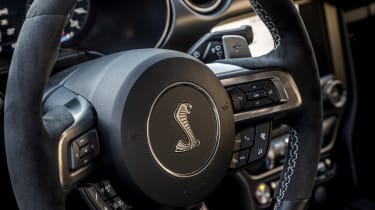 Ford Mustang Shelby GT500 - steering wheel