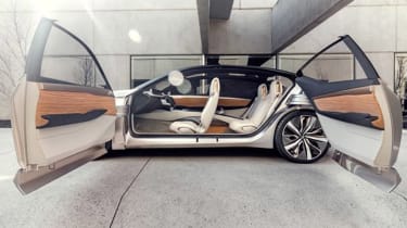 Nissan Vmotion 2.0 concept - doors open