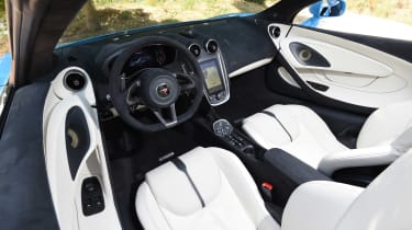 McLaren 570S Spider interior