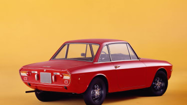 Lancia Fulvia red rear