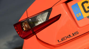 Lexus RC 200t - light detail