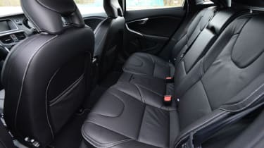 Volvo V40 R-Design rear seats