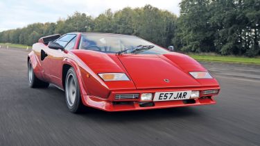 Lamborghini Countach 5000 QV front tracking