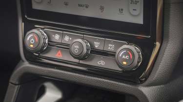 Ford Ranger - centre console
