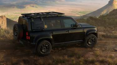 Land Rover Defender Trophy - rear