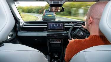 Citroen C3 Aircross - driving