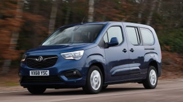 vauxhall combo life xl tracking front
