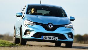 Renault%20Clio%20E-Tech%20Hybrid-20.jpg